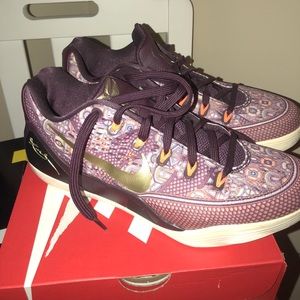 Nike Kobe’s - purple size 8.5 (men)
